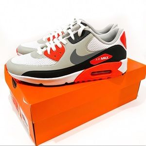 NIB Nike Air Max 90 G
Golf Shoes in White/ Cool Grey/ Black (Infared)